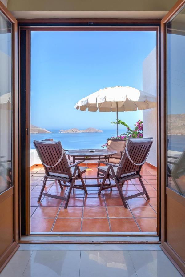 Stefanakis Villas - Car Included Livadia  Esterno foto